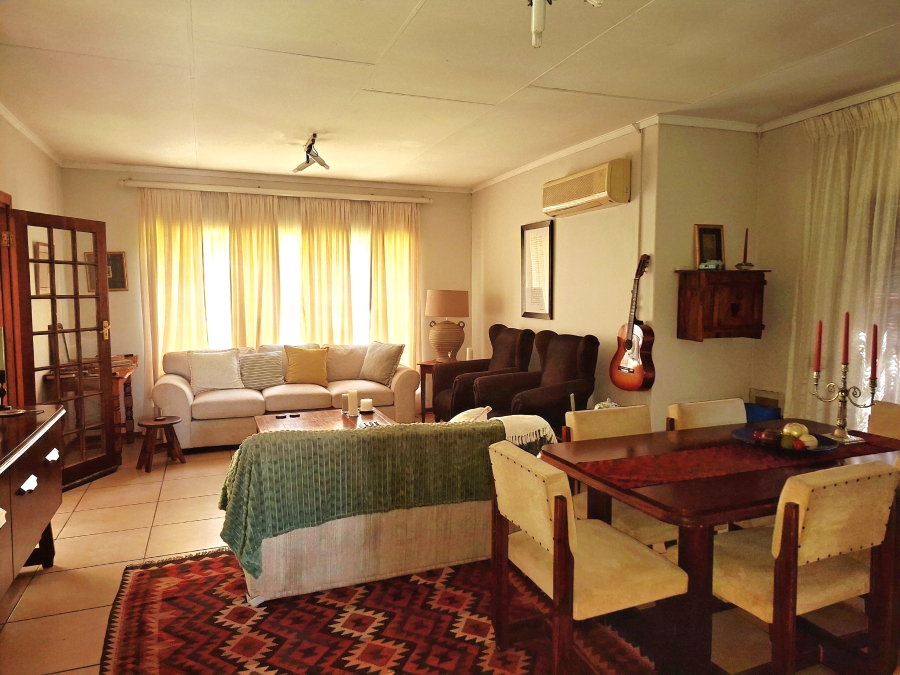 2 Bedroom Property for Sale in Golf View North West